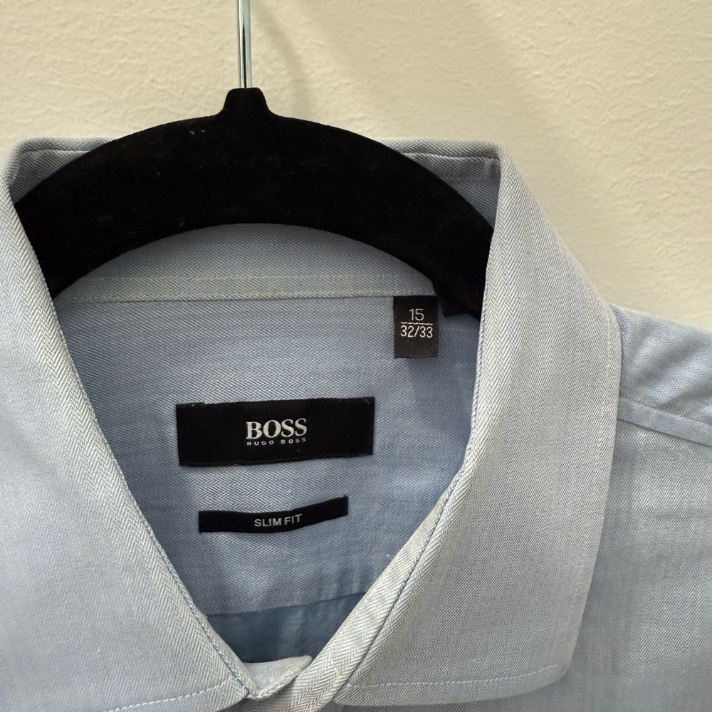 Men’s Hugo Boss Button Down.